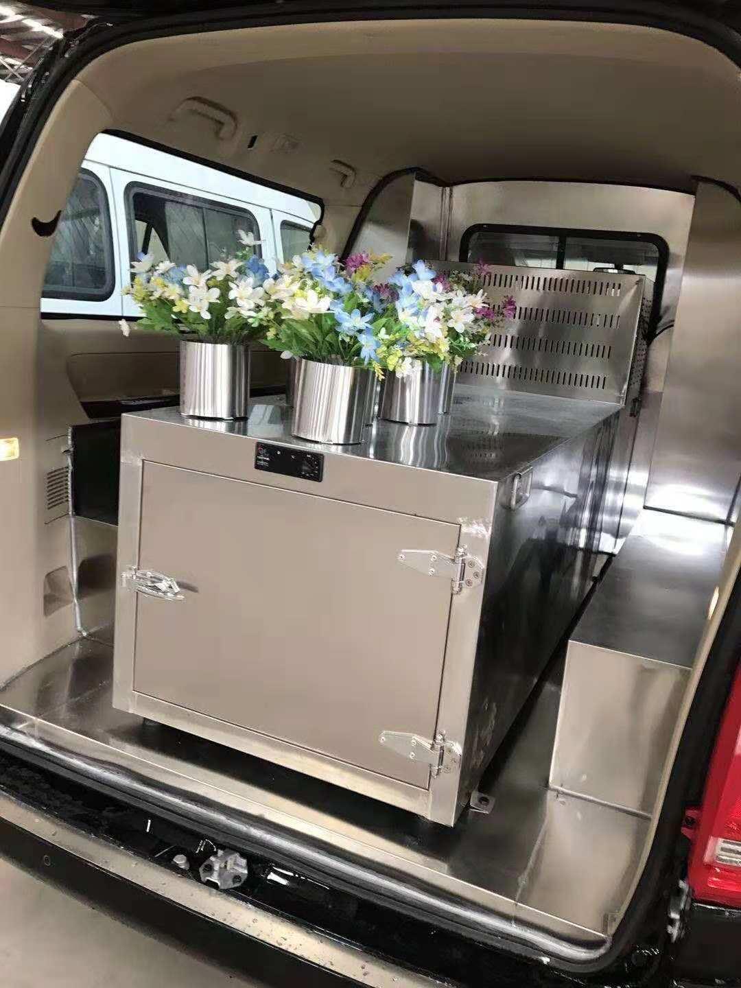 骨灰盒遗体运输车辆